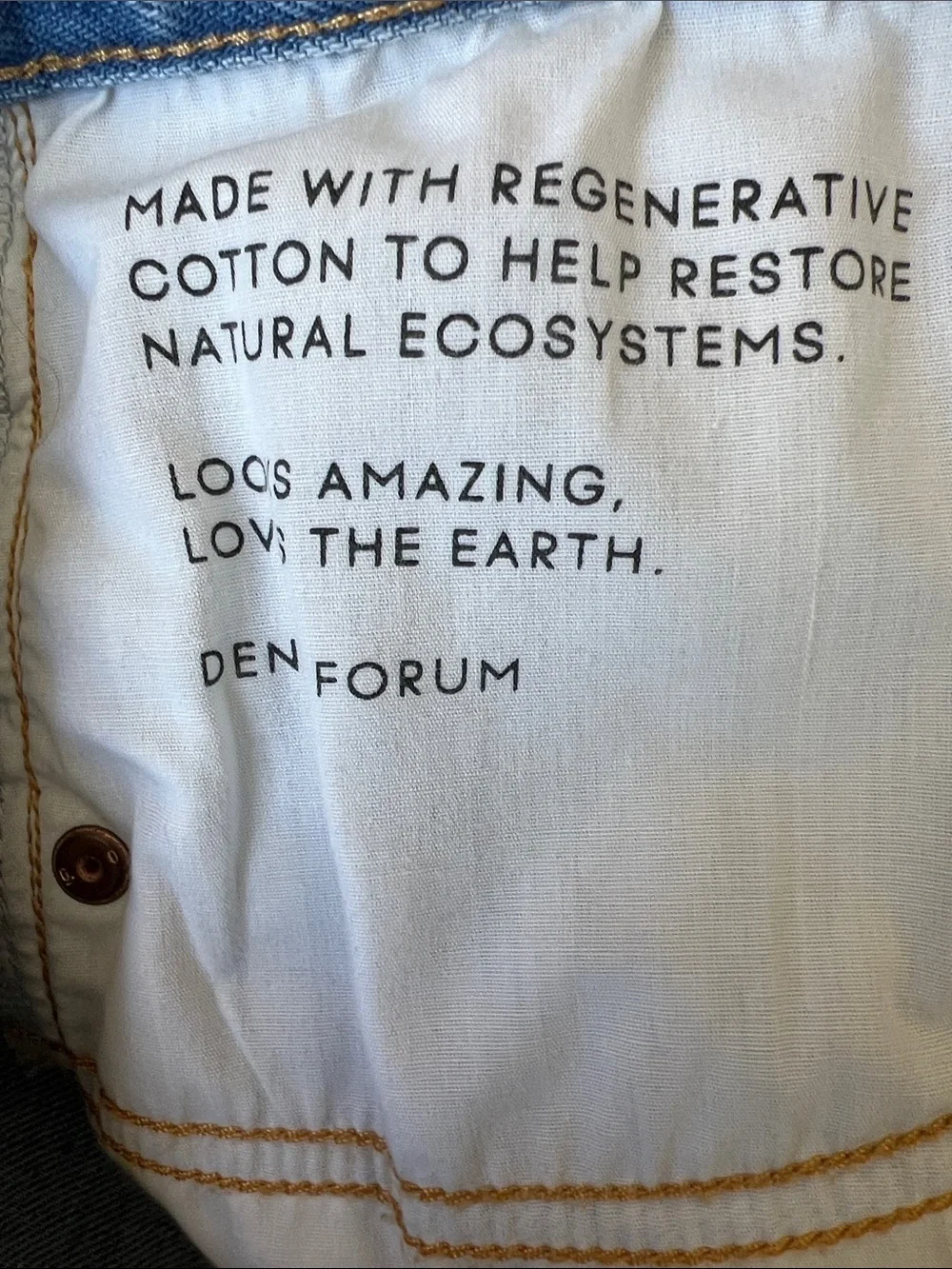 The ‘90s vintage HI-Rise long Short Denim Forum Light Blue Denim Shorts